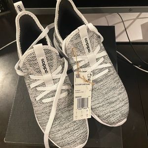 NWT Adidas CloudFoam Pure Size 6.5